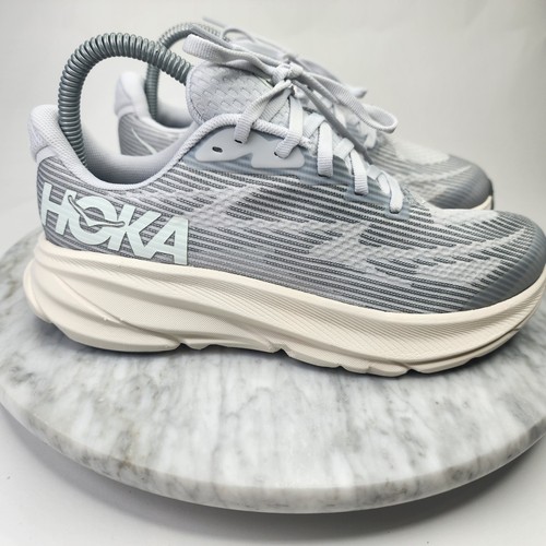 Hoka one - one, clifton