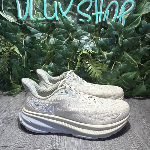 Hoka one clifton - one,
